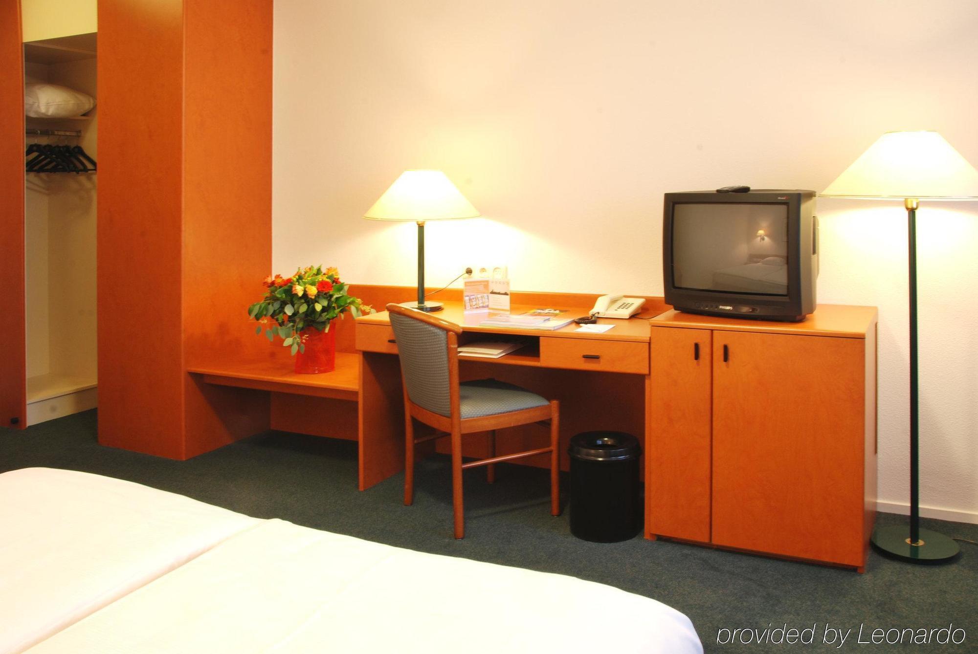 Fletcher Landhotel Bosrijk Roermond Quarto foto